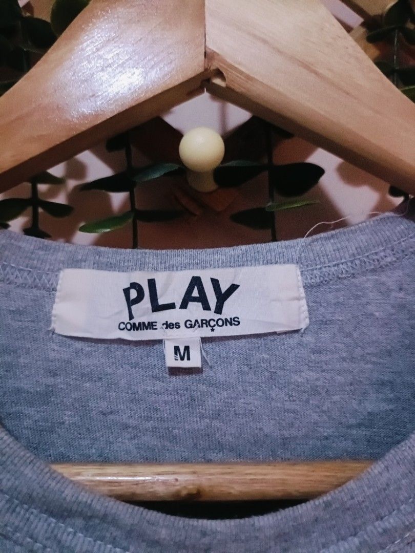Play (Category: Luxury Apparel) located in Sual. Submitted by kriztyne_29 (Listing ID 1467311802, Image 3). Description: dimes: 18*23 cut washtag, print.