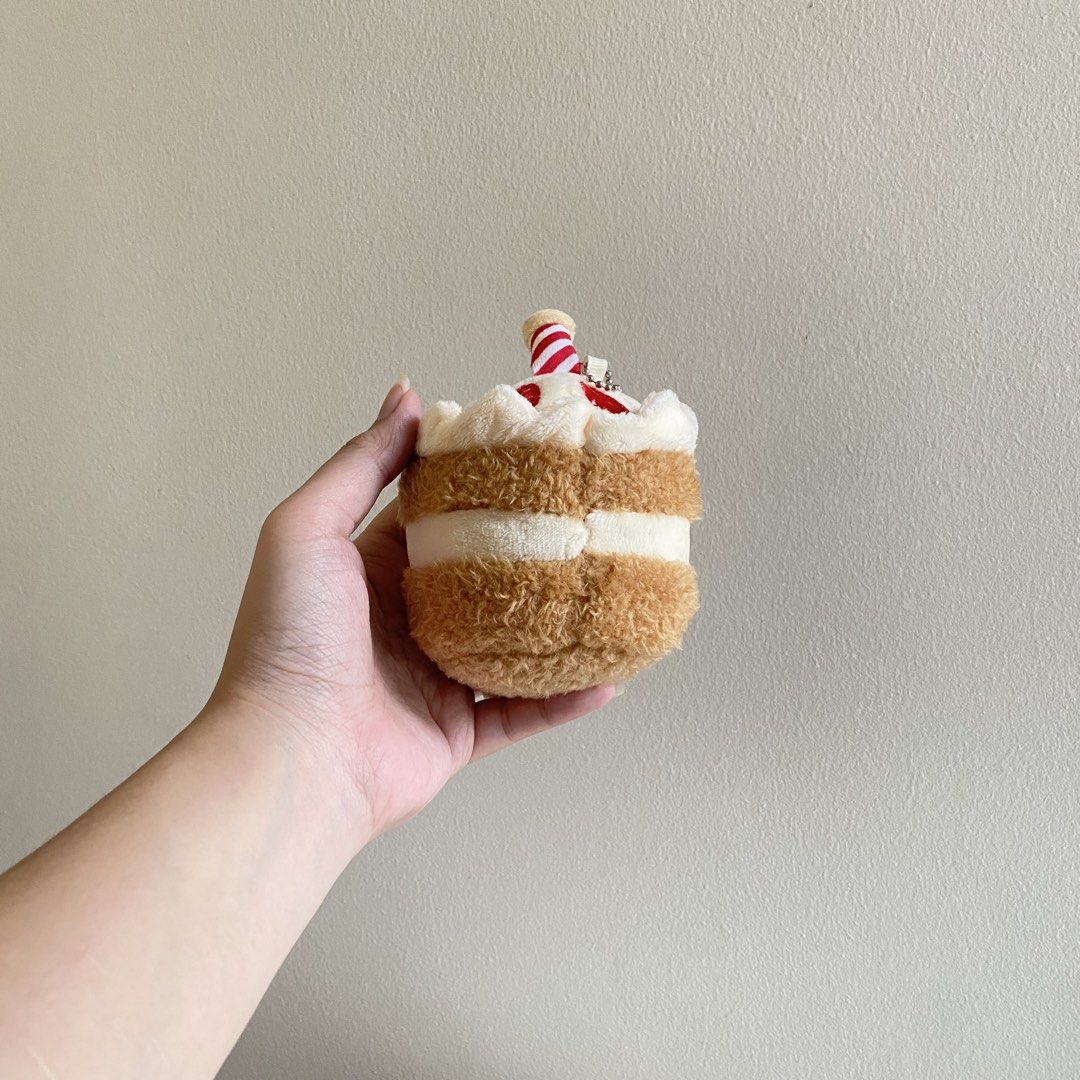 Plush Birthday Cake Charm/Keychain (Category: Plushies & Soft Toys) located in San Pedro. Submitted by jellybean.co (Listing ID 1467234004, Image 3). Description: .