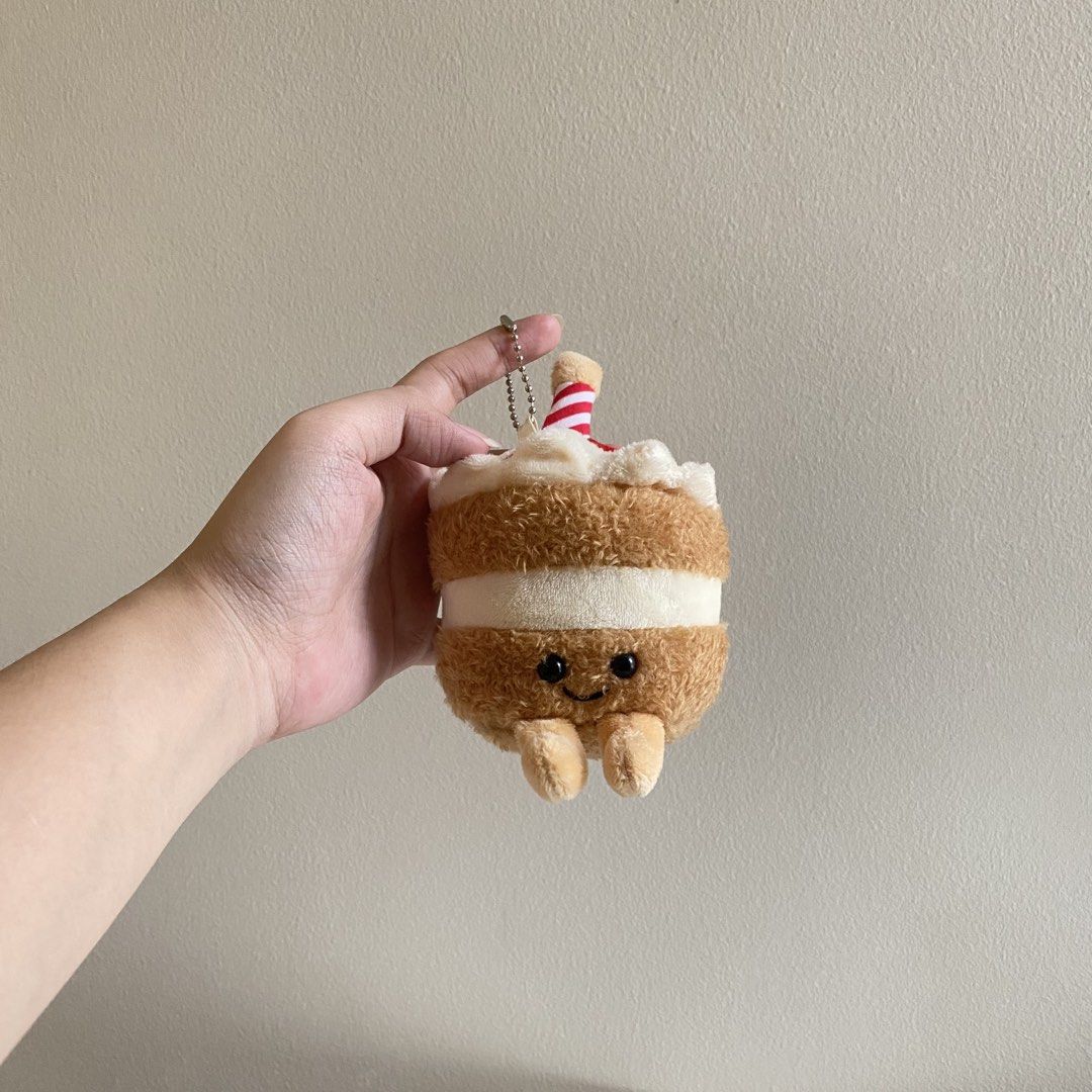 Plush Birthday Cake Charm/Keychain (Category: Plushies & Soft Toys) located in San Pedro. Submitted by jellybean.co (Listing ID 1467234004, Image 2). Description: .