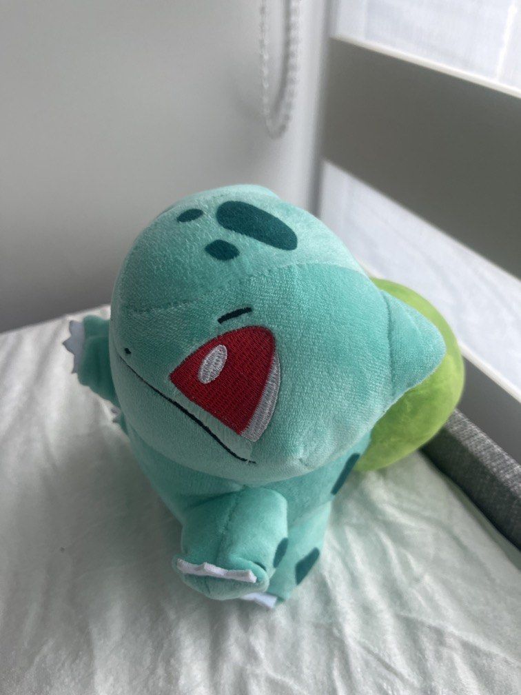 Pokemon Bulbasaur Plush Toy (Category: Plushies & Soft Toys) located in Manila. Submitted by eddiemation (Listing ID 1467190122, Image 1). Description: Starter Gen 1 Bulbasaur Plushie. Seems to be official, but purchase wisely! Has a slightly minor stain at the back, will clean before shipping to you. MOP: Gcash Shipping: Lalamove/J&T Dm for more info. Negotiable.