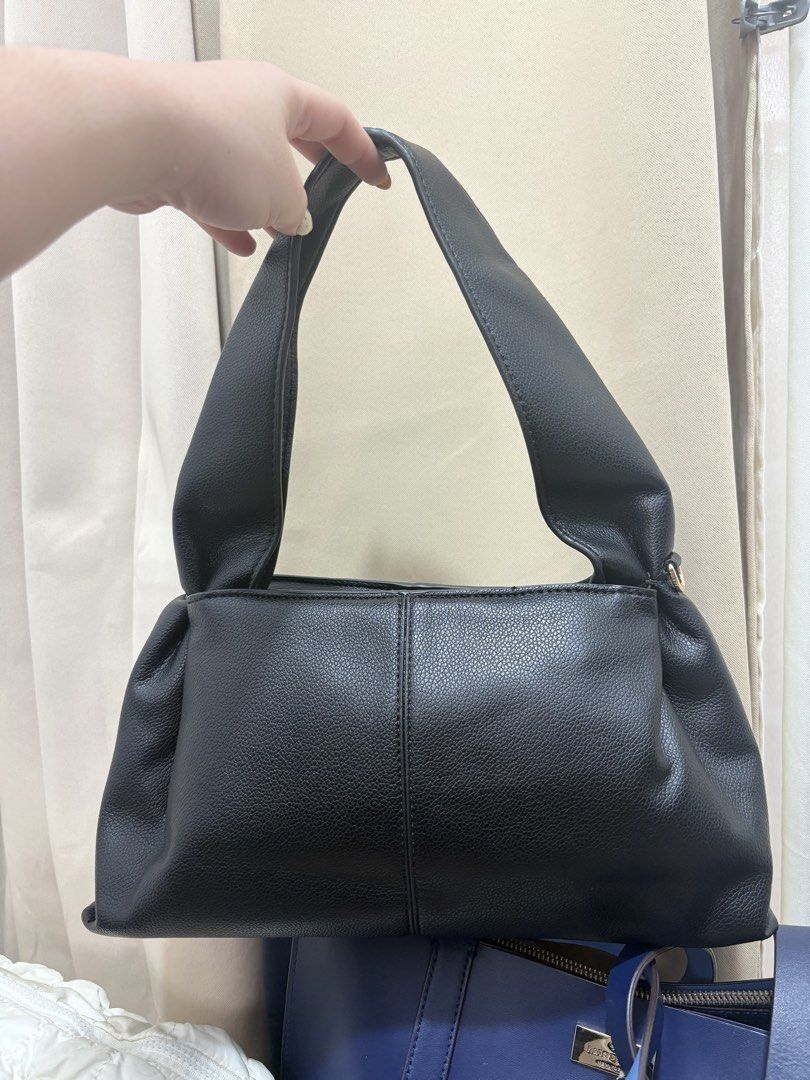 Polène Neuf Black Leather Shoulder Bag (Category: Luxury Bags & Wallets) located in Quezon City. Submitted by geminiselection (Listing ID 1467361593, Image 1). Description: - NO ISSUE - UKAY SOURCED .