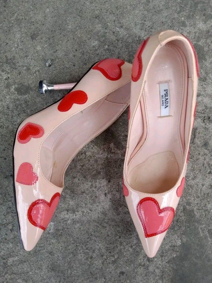 Prada heels beige and heart design (Category: Heels) located in Koronadal. Submitted by joeannmahi28609 (Listing ID 1467193630, Image 2). Description: Prada heels color beige and heart design high heels made in Italy size eur 36 for women's only in excellent condition ukay source wow ganda nito mine nyo na.