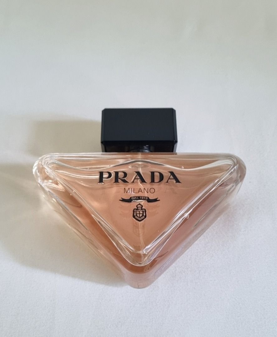 Prada Paradoxe Eau de Parfum (Category: Fragrance & Deodorants) located in Taguig. Submitted by vhienparfumerie (Listing ID 1467196276, Image 1). Description: Prada Paradoxe, Eau de Parfum. 90ml Brand new, no box, unsprayed. ❌️No last price❌️ ❌️No swap❌️ ❌️No low baller❌️.
