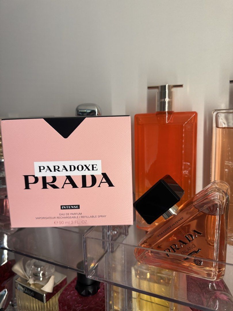 Prada Paradoxe Intense Eau De Parfum 90ml (Category: Fragrance & Deodorants) located in Paranaque City. Submitted by Sefff (Listing ID 1467303249, Image 2). Description: 📌Authentic Prada Paradoxe Intense Eau de Parfum 📌Size: 90ml bottle 📌with box 📌Few Sprays Missing 📌RFS: Blind buy (scent doesn’t suit my preference) 📌MOP: Gcash, LBP, BDO 📌Shipping fee c/o the buyer .