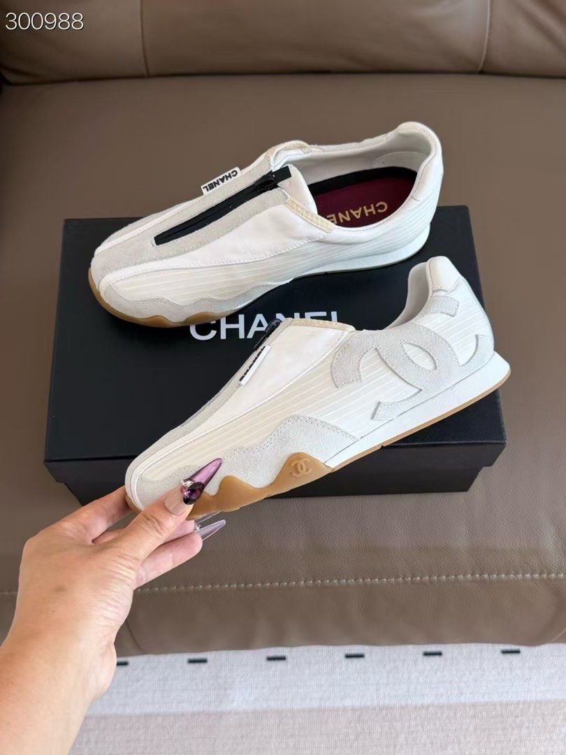 Pre order (Category: Sneakers & Footwear) located in Taytay. Submitted by prettypicks_1188 (Listing ID 1467274649, Image 1). Description: Size 35-42 Dm us for inquiries .