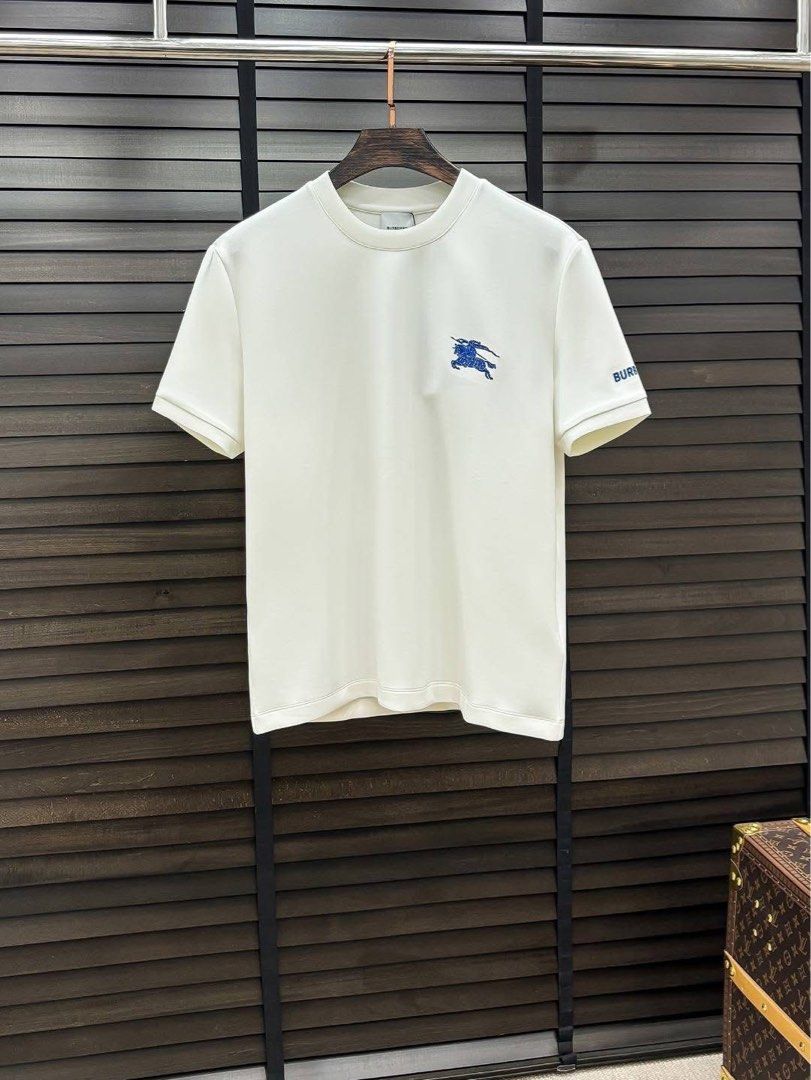 Pre order shirt for men (Category: Luxury Apparel) located in Taytay. Submitted by prettypicks_1188 (Listing ID 1467273881, Image 3). Description: Size S M L XL.