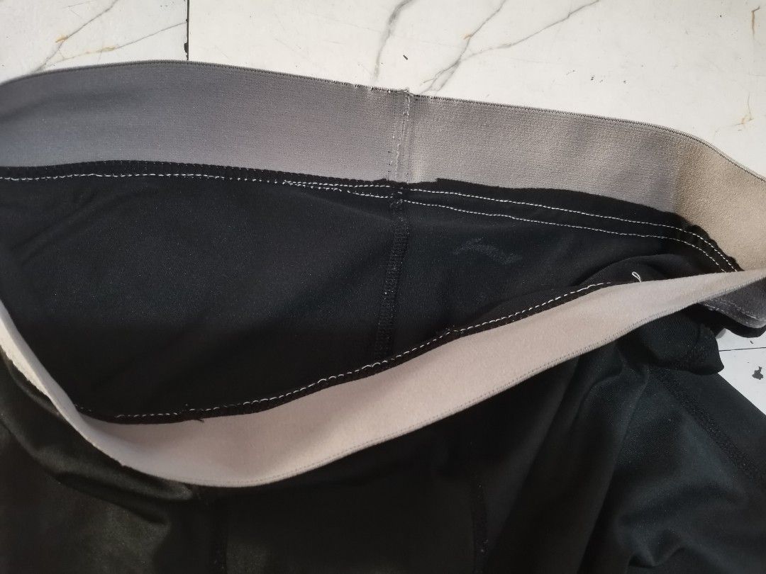 Preloved 3/4 Men's Compression Pants/Tights (Category: Activewear) located in Quezon City. Submitted by c_and_a_haus (Listing ID 1467361900, Image 3). Description: Repaired waist part hence the visible stitches but overall elasticity still good. .