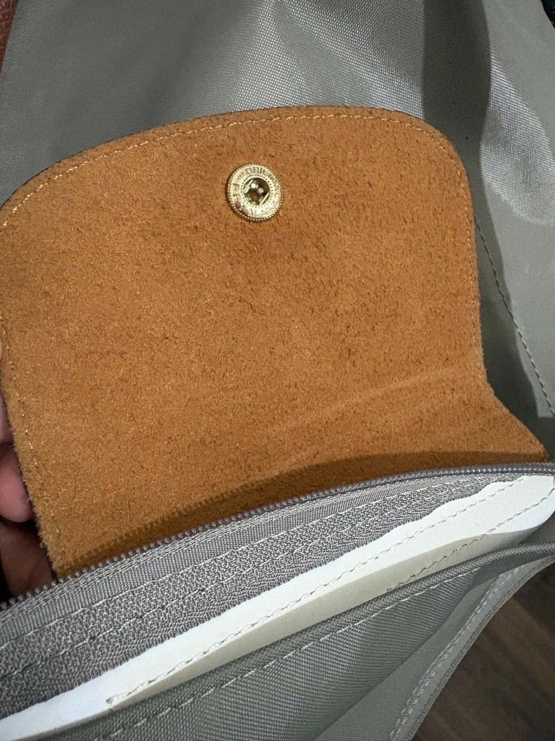 (Pre-loved) LC Le Pliage (Category: Shoulder Bags) located in Quezon City. Submitted by trendsbykikay (Listing ID 1464283808, Image 2). Description: Replica but good quality! used but never abused. still in excellent condition medium size.