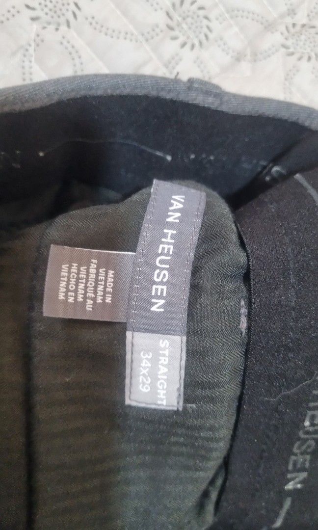 Preloved Men's Pants s34 (Category: Jeans) located in Santa Rosa. Submitted by ronalyn0321 (Listing ID 1467172500, Image 2). Description: .