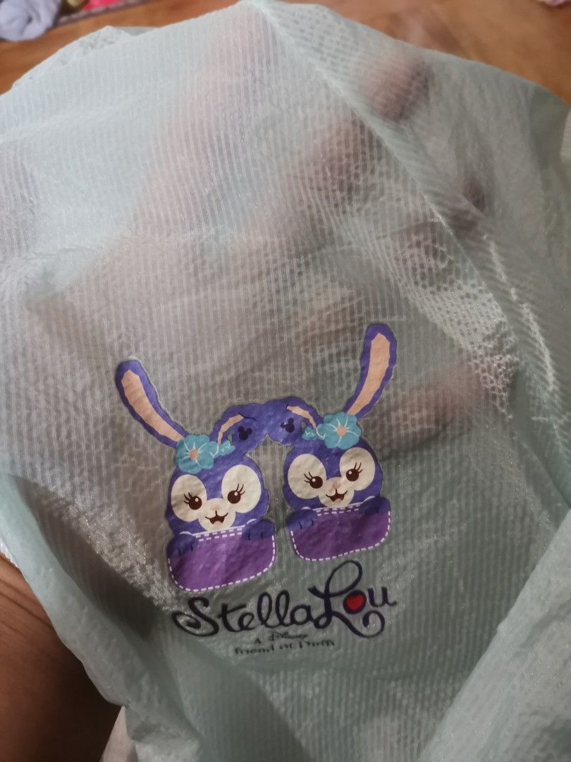 Preloved Transparent Sun Protection Kids Jacket (Category: Babies & Kids Fashion) located in Quezon City. Submitted by c_and_a_haus (Listing ID 1467362469, Image 3). Description: No damage.