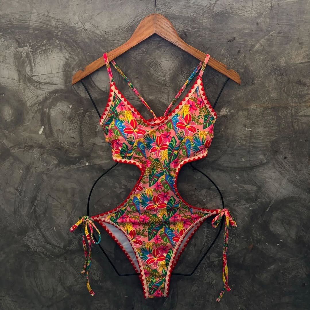 Premium Swimwear (Category: Bikinis & Swimsuits) located in Caloocan City. Submitted by jazelle.mae (Listing ID 1467247339, Image 1). Description: ✔️Brand new ✔️High quality ✔️Onhand ✔️All items come with individual pouches ✔️Actual item posted • Location: North Caloocan.