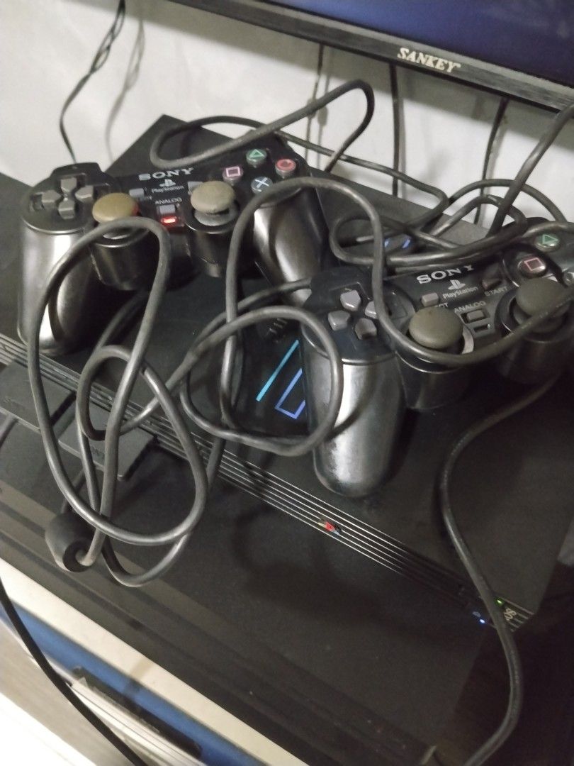 ps2 fat pal complete collection (Category: PlayStation) located in Manila. Submitted by cruzivanpatrick (Listing ID 1467222725, Image 3). Description: ps2 fat pal europe version complete box and cords 220 volts with power and display issue ayaw na mag read ng cd umiikot pero humihinto mahina na yung lens nya modified nyo nlng for download digital kayo na bahala pang collection tagal napo yan 2004 pa nakatabi sa pinsan ko nganyon lang binigay meet
