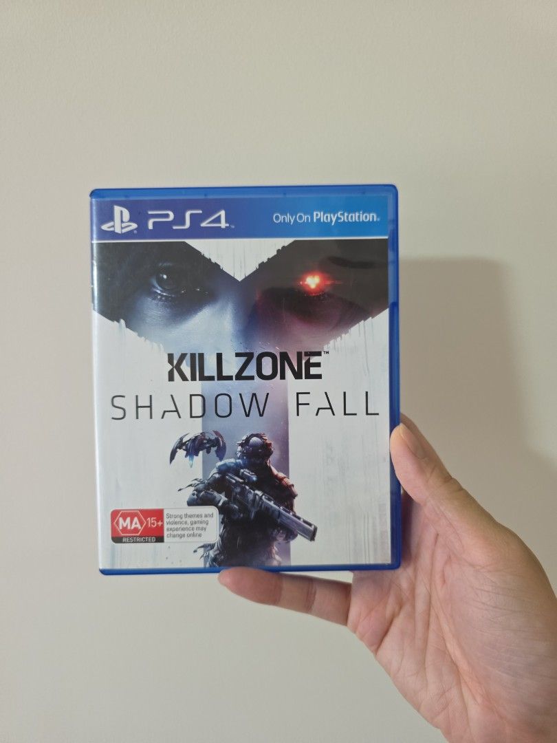 PS4 Killzone Shadow Fall (Category: PlayStation) located in Singapore. Submitted by enzo_kaida (Listing ID 1467173839, Image 1). Description: .