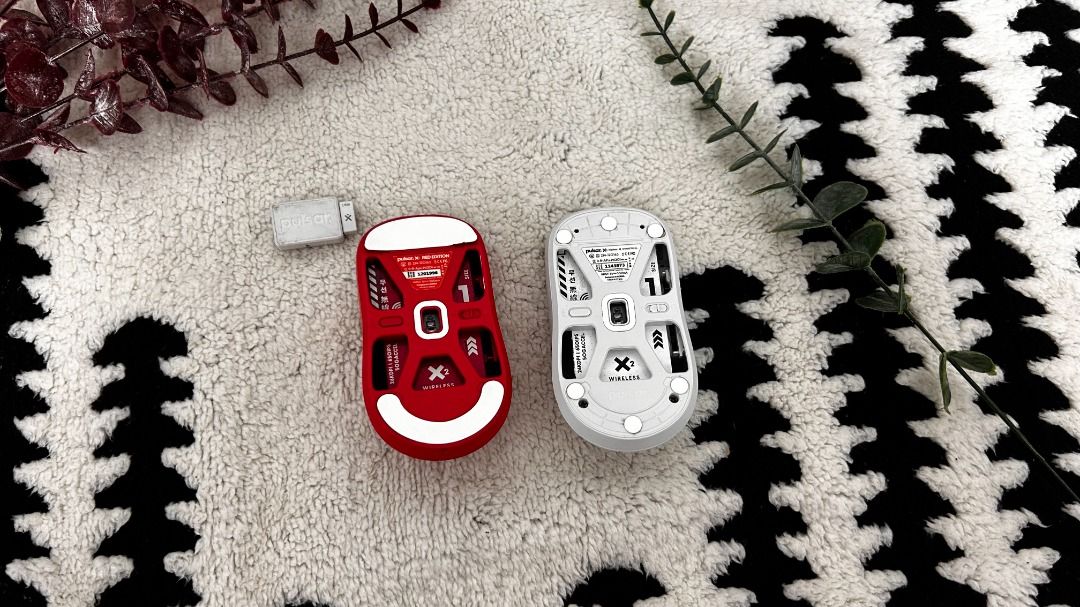 Pulsar X2 Mini (White and Red Edition) TAKEALL (Category: Mouse & Mousepads) located in Quezon City. Submitted by emsdv (Listing ID 1467331594, Image 2). Description: Pulsar X2 mini white upgraded ttc gold switches upgraded dot skates dongle and receiver fully working a bit dusty lang Pulsar x2 mini red edition no scroll wheel no dongle fully working no box for both If white only, can do 2500, but TAKEALL for 3000 is preferred or send me an offer