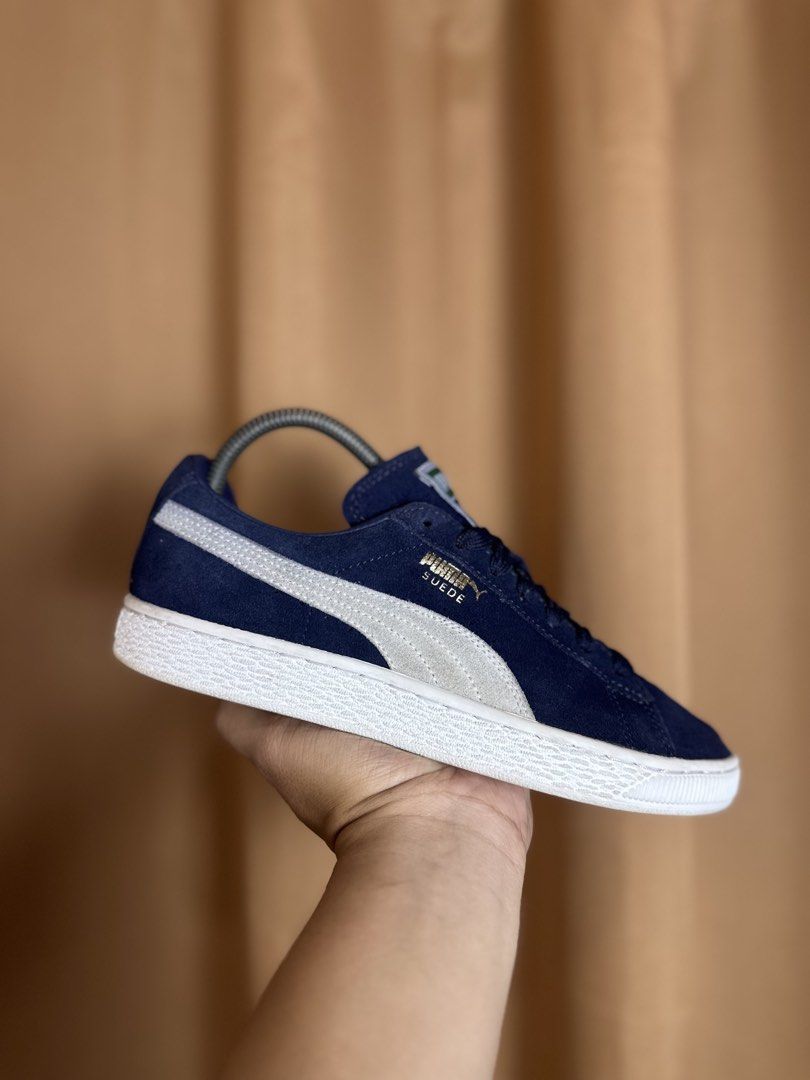 Puma Suede (Category: Sneakers) located in Don Carlos. Submitted by rabearcelj59593 (Listing ID 1467329281, Image 1). Description: .