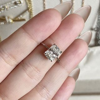 (Category: ) located in . Submitted by curatedbykhy (Listing ID 1467235510, Image 1). Description: .