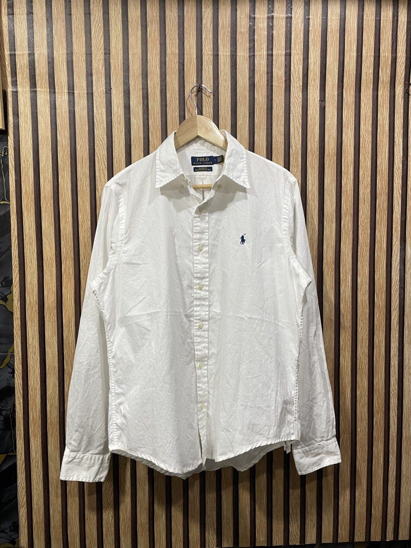 Ralph Lauren Button down LS (Category: Activewear) located in Digos. Submitted by johannamae01 (Listing ID 1467186726, Image 1). Description: Goodasnew Size: Medium Dimes: 22.5x28 Cr: 10/10 No issues solid nito.