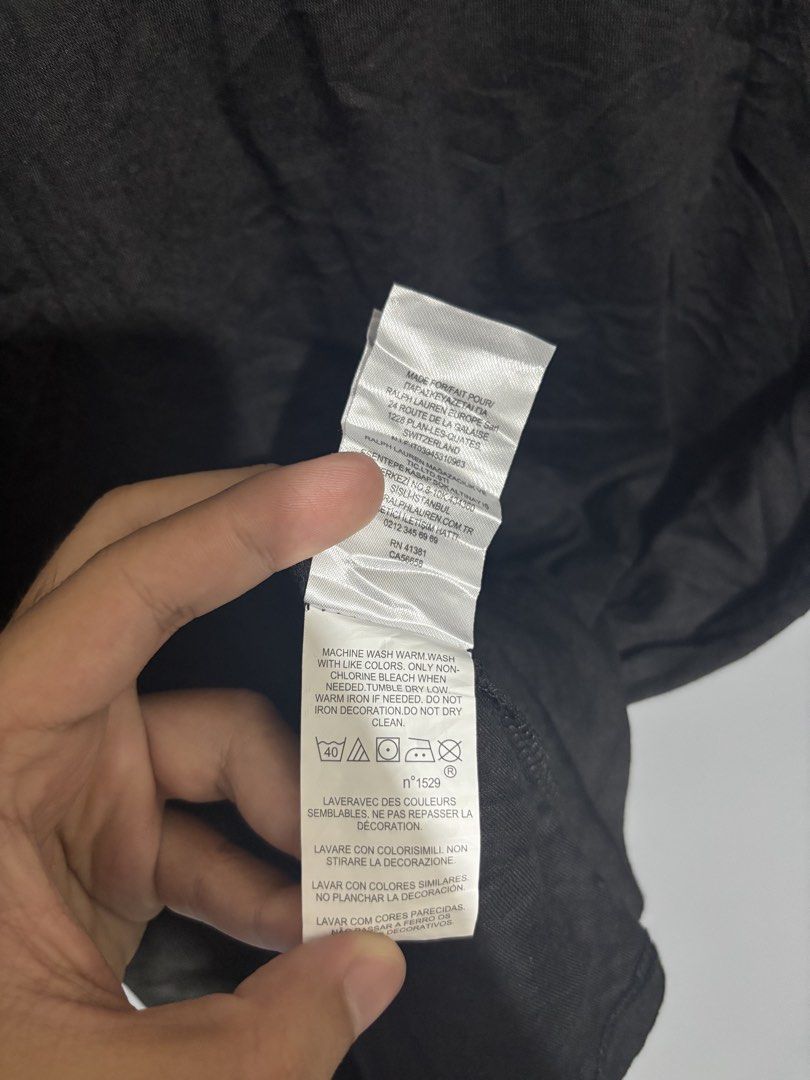 Ralph Lauren Tshirt Heavy Cotton (Category: Tshirts & Polo Shirts ) located in Bacolor. Submitted by dandaofficial25 (Listing ID 1467237111, Image 3). Description: 10/10 color as new pa.