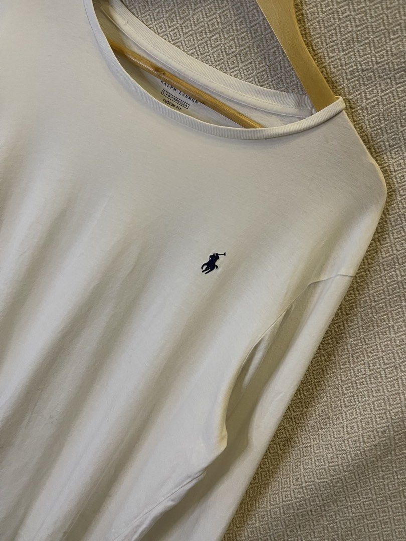 Ralph lauren white longsleeve (Category: Tshirts & Polo Shirts ) located in Manila. Submitted by hypestock_mnl (Listing ID 1467188940, Image 3). Description: - stylish - perfect for casual wear - great fit - in good condition - minimal signs of usage - 9/10 - money worth! - stain/ need wash - see pics for details/issue.