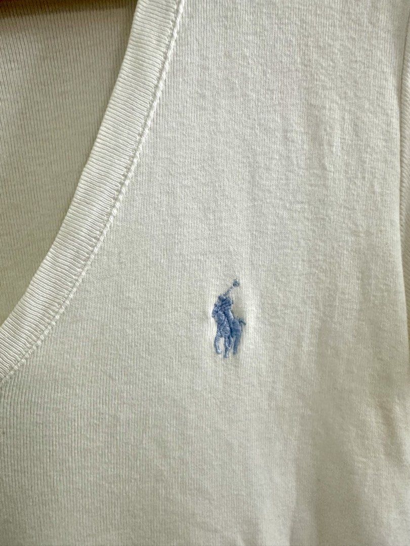 Ralph Lauren Women's Tee (Category: Others Tops) located in Tarlac. Submitted by ej202177 (Listing ID 1467168441, Image 3). Description: RL women's top Cotton Large on tag Issue: light stains collar and ua Location: Tarlac .