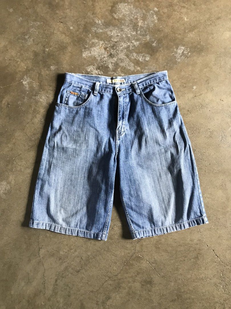 Random Y2K Jorts (Category: Shorts) located in Cabanatuan. Submitted by offtherack.studio (Listing ID 1467332913, Image 1). Description: Length: 25 Waistline: 34 Hem: 12.5.