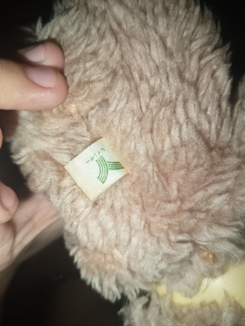 RARE gray monchichi with official tags (Category: Plushies & Soft Toys) located in Caloocan City. Submitted by ehhhmike (Listing ID 1467319060, Image 3). Description: -ORIGINAL **RARE** GRAY/BROWN CHIMUTAN MONCHICHI -with tags hairtie lang po nasa ulo niya pangpacute.