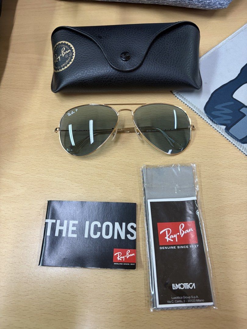 Ray-Ban Aviator Classic Polarized Sunglasses Gold Frame (Category: Sunglasses & Eyewear) located in Makati City. Submitted by chumamba (Listing ID 1467362042, Image 1). Description: Barely used Rayban aviator Polarized Comes with: Case Micro cloth Eyewear Slight lens peel but barely noticeable. .