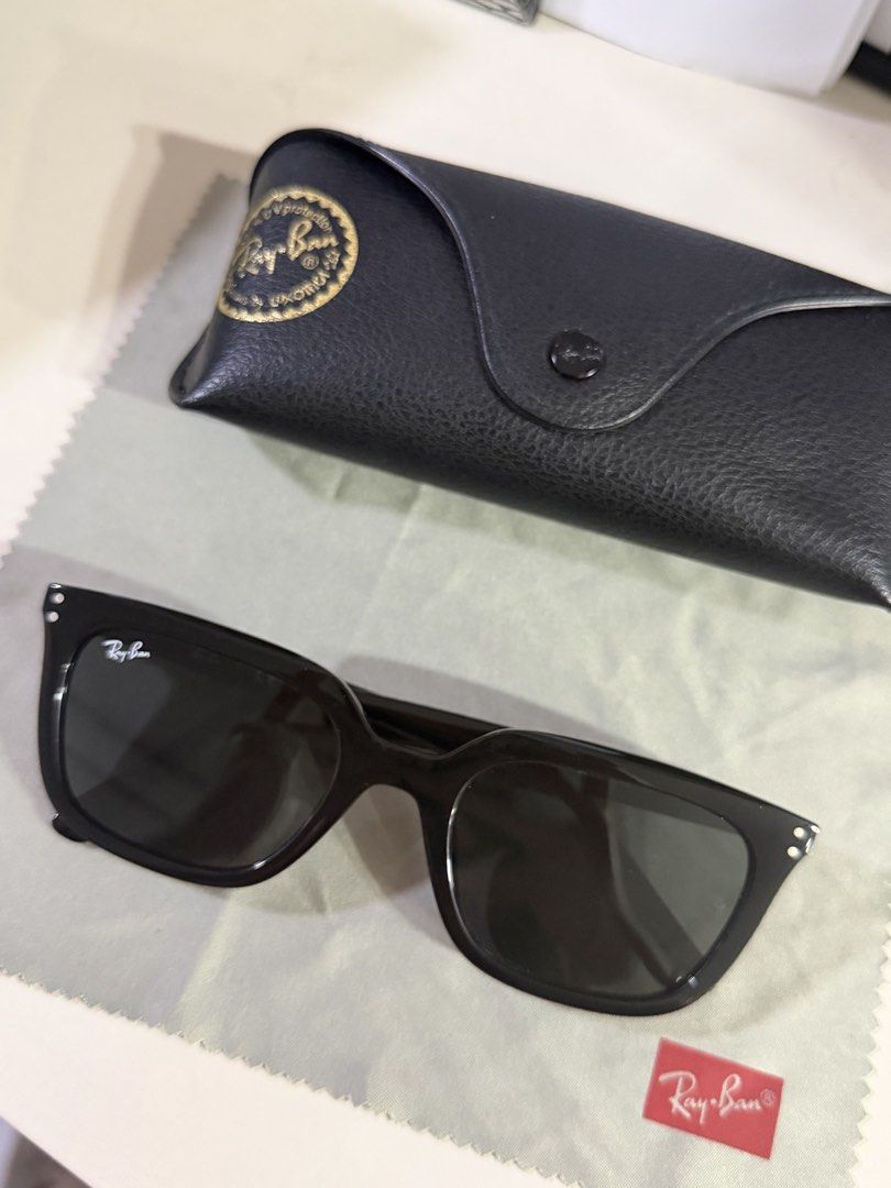 RayBan Glasses For Sale (Category: Sunglasses & Eyewear) located in Manila. Submitted by naenae26 (Listing ID 1467236777, Image 2). Description: For Sale Rayban 4439D 10/10 100% Authentic Excellent Condition 💯 📍Manila .