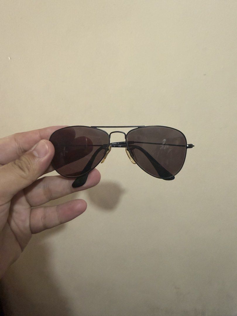 Rayband for kids authentic (Category: Sunglasses & Eyewear) located in San Juan City. Submitted by royceee (Listing ID 1467197306, Image 1). Description: .