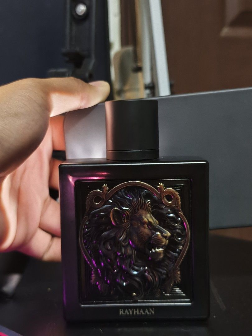 Rayhaan Lion (Category: Fragrance & Deodorants) located in Makati City. Submitted by buyhahas (Listing ID 1467345528, Image 2). Description: RAYHAAN LION FSM WITH BOX .