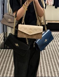 (Category: ) located in . Submitted by authentic_coach_mk_bag_murah (Listing ID 1467180564, Image 1). Description: .