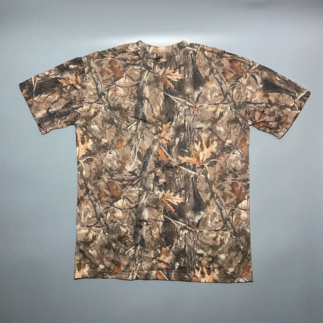 Realtree Tee Aop (Category: Tshirts & Polo Shirts ) located in Legazpi City. Submitted by luxrystreet (Listing ID 1467237065, Image 2). Description: ▪️ RealTree Tee Aop ▪️WIDTH: 20.5 ▪️LENGTH: 27 ▪️COLOR RATE: 9/10 Or better ▪️COLOR MAY VARY DUE TO LIGHTING ▪️MANAGE YOUR EXPECTATIONS CAN PROVIDE OTHER PICTURES UPON REQUEST ISSUE(S): NONE.
