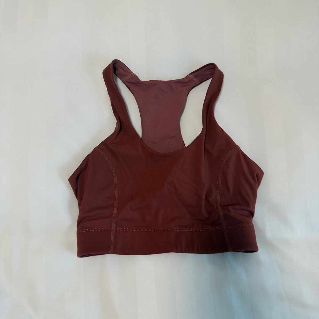 Recess Team Player Bra in Spice (Category: Activewear) located in Makati City. Submitted by agl.ph (Listing ID 1467359262, Image 2). Description: - Size: Size 1 or XS - Condition/Use: Used very rarely. Great basic piece for gym workouts or cute athleisure fits - purchased for 1598 - removable pads.