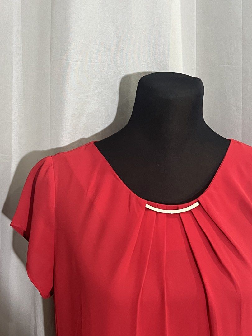 Red blouse with metallic bar accent (Category: Blouses) located in Las Pinas. Submitted by jilanah (Listing ID 1467349524, Image 2). Description: .