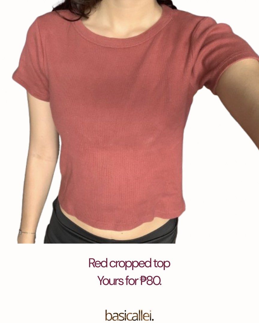 Red Top (Category: Shirts) located in Quezon City. Submitted by basicallei (Listing ID 1467238655, Image 2). Description: Fits XS-M (Body in photo is M).