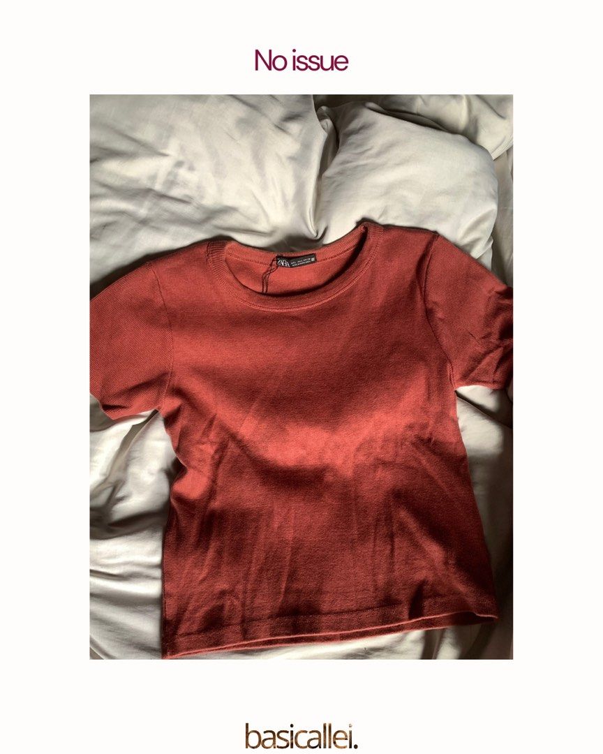 Red Top (Category: Shirts) located in Quezon City. Submitted by basicallei (Listing ID 1467238655, Image 3). Description: Fits XS-M (Body in photo is M).