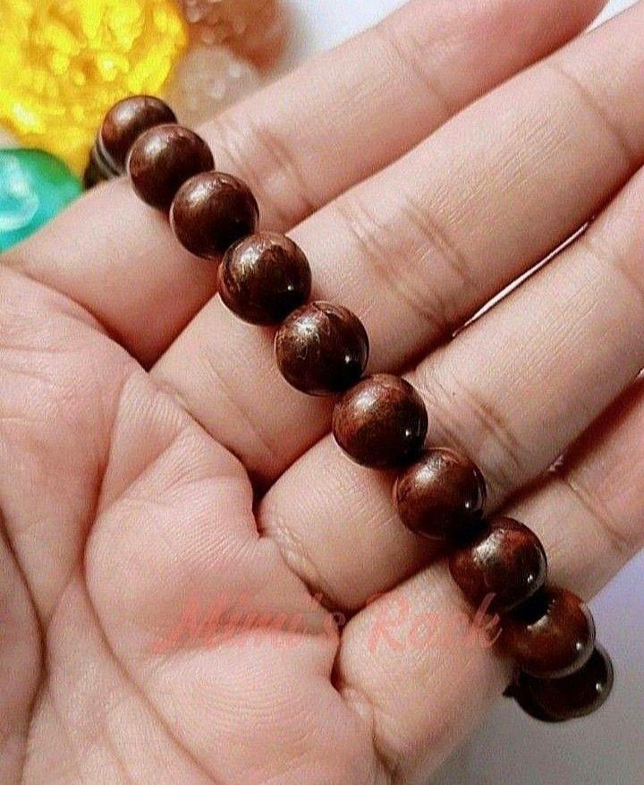 REDDISH BROWN ALASHAN AGATE NATURAL STONE BRACELET (Category: Bracelets) located in Taguig. Submitted by mimisrack (Listing ID 1467338666, Image 3). Description: 🤎Earthy strength and steady grounding energy in a warm natural tone -Reddish Brown Alashan Agate symbolizes stability, protection, and resilience -Warm red tones represent vitality, courage, and steady life-force energy -Encourages grounding, balance, and practical focus -Supports emoti
