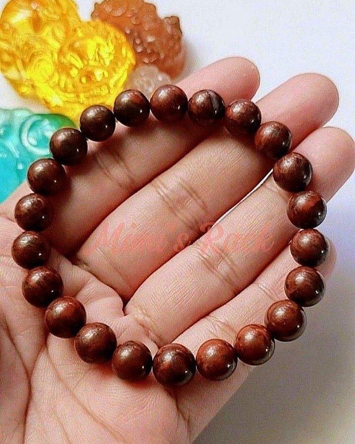 REDDISH BROWN ALASHAN AGATE NATURAL STONE BRACELET (Category: Bracelets) located in Taguig. Submitted by mimisrack (Listing ID 1467338666, Image 1). Description: 🤎Earthy strength and steady grounding energy in a warm natural tone -Reddish Brown Alashan Agate symbolizes stability, protection, and resilience -Warm red tones represent vitality, courage, and steady life-force energy -Encourages grounding, balance, and practical focus -Supports emoti