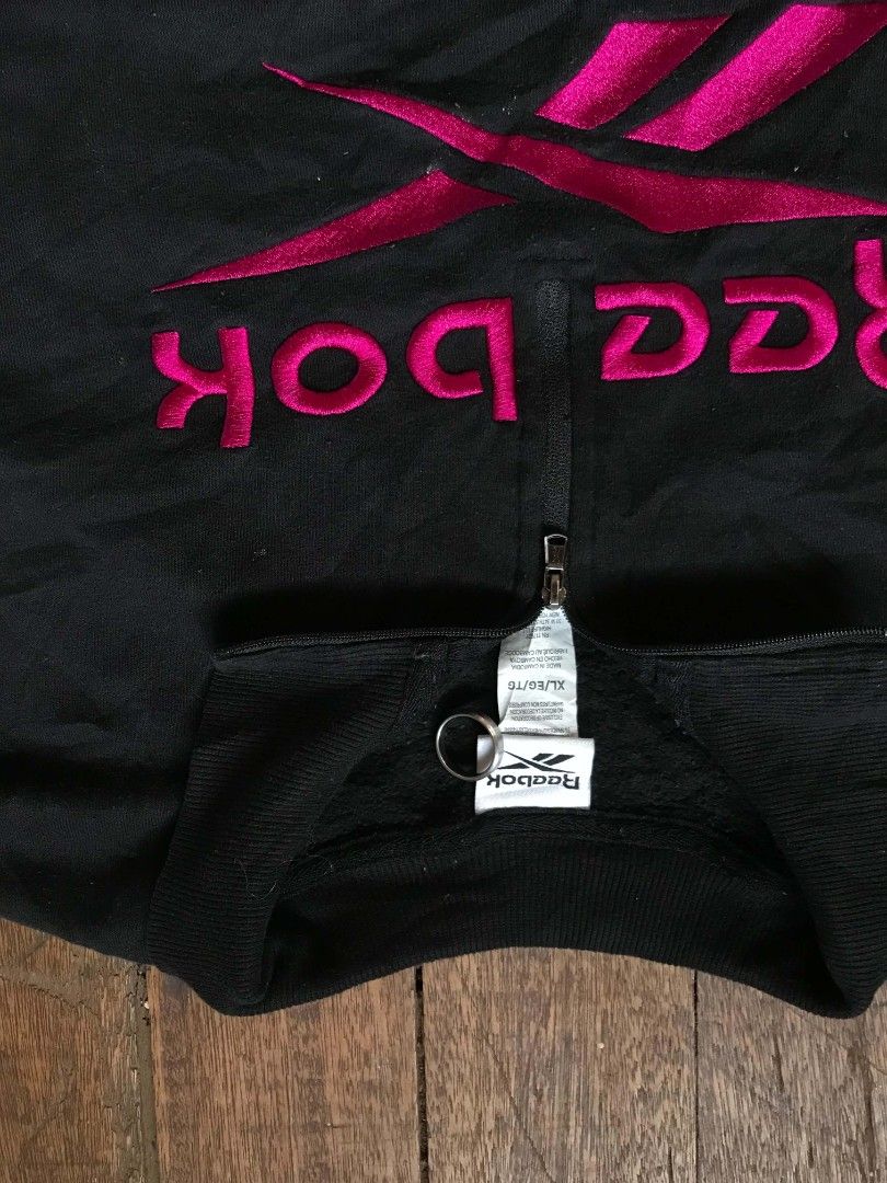 Reebok Quarter Zip Longsleeves 💥 (Category: Coats, Jackets and Outerwear) located in Batangas. Submitted by adoboqt (Listing ID 1467184060, Image 2). Description: .