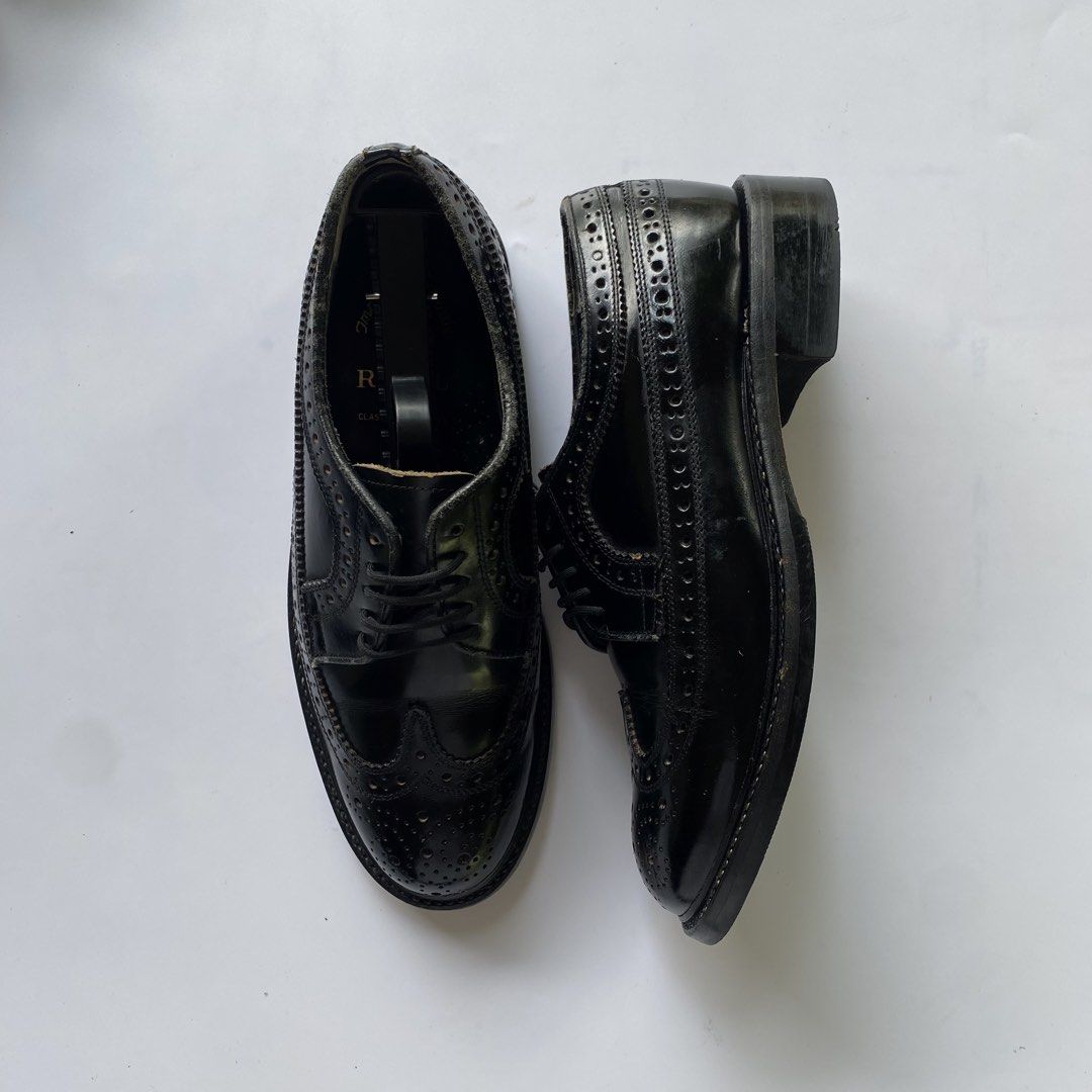 Regal Wingtip Oxford (Category: Casual Shoes) located in Manolo Fortich. Submitted by thriftstr.co (Listing ID 1467228908, Image 2). Description: Rēgal Wingtip Oxford 7 US / 40 EU / 25 CM Verygood Condition .