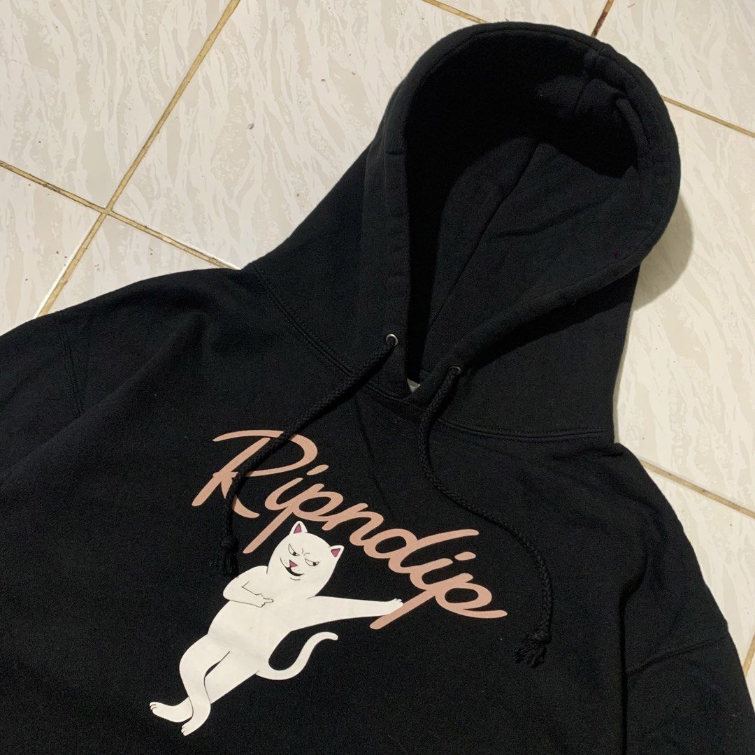 RipNDip Hoodie (Category: Hoodies) located in Cebu City. Submitted by johnferrer96412 (Listing ID 1467235322, Image 3). Description: RipNDip Hoodie Large Width 24 Length 28 Excellent condition Dm📩.