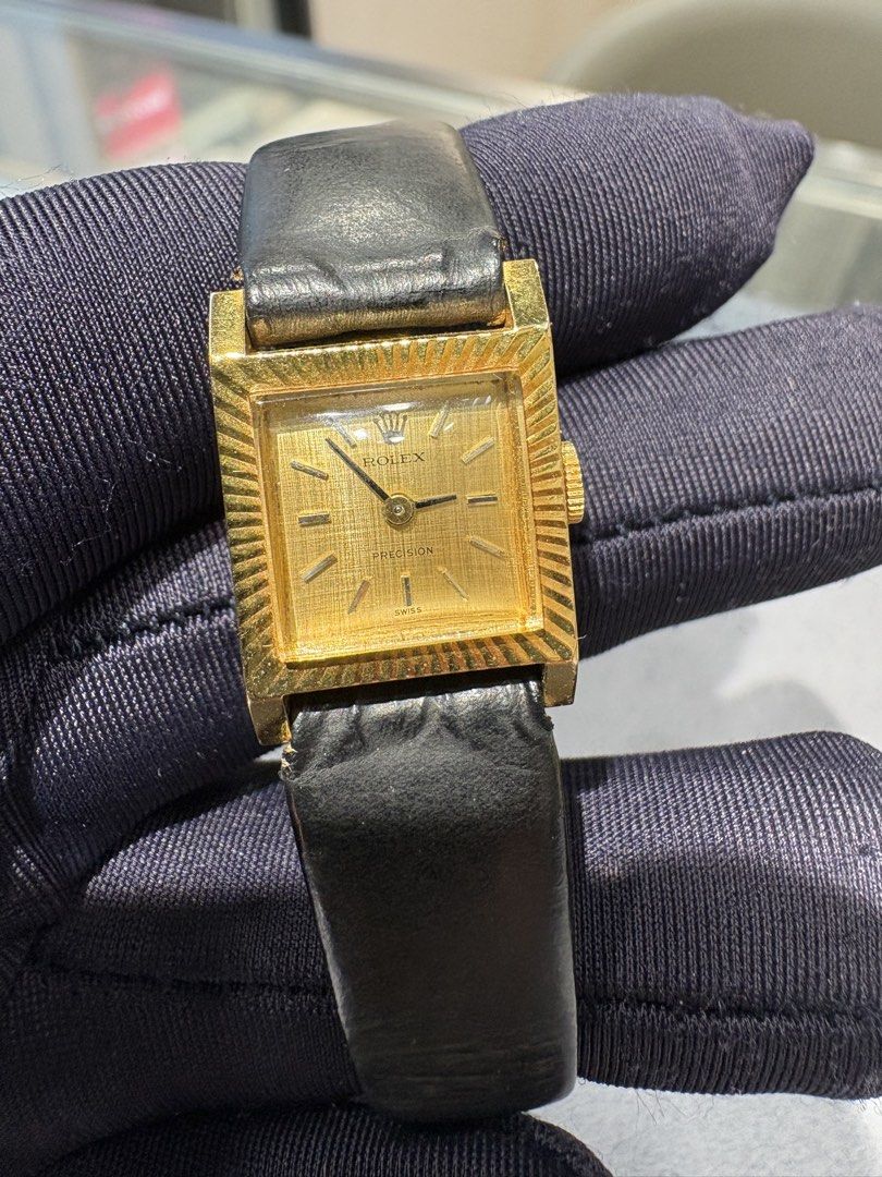 Rolex precision 2157 （分類：手錶）位於 Hong Kong。 由 unitedwatch_0428 提交（商品編號 1467287771，圖片 1）。簡介： Rolex precision 2157 淨錶 18k gold。