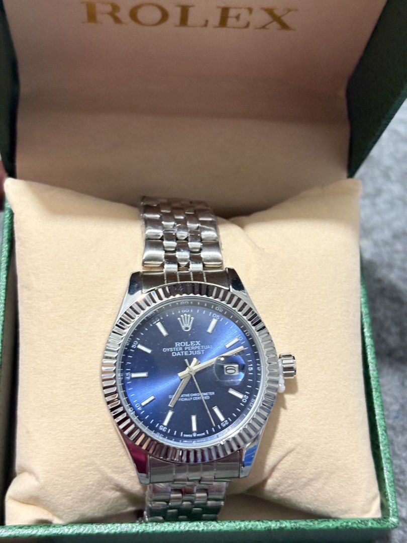 ROLEX WATCH FOR HIM (Category: Men's Watches) located in Quezon City. Submitted by closetavenue (Listing ID 1467252286, Image 1). Description: Nabili sa Greenhills ₱7800 original price Ayaw gamitin ng pinagbigyan .