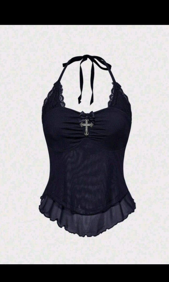 Romwe Goth Halter Top (Category: Sleeveless) located in San Juan City. Submitted by hermosamore_ (Listing ID 1467236357, Image 1). Description: M-L good as new, used twice only.
