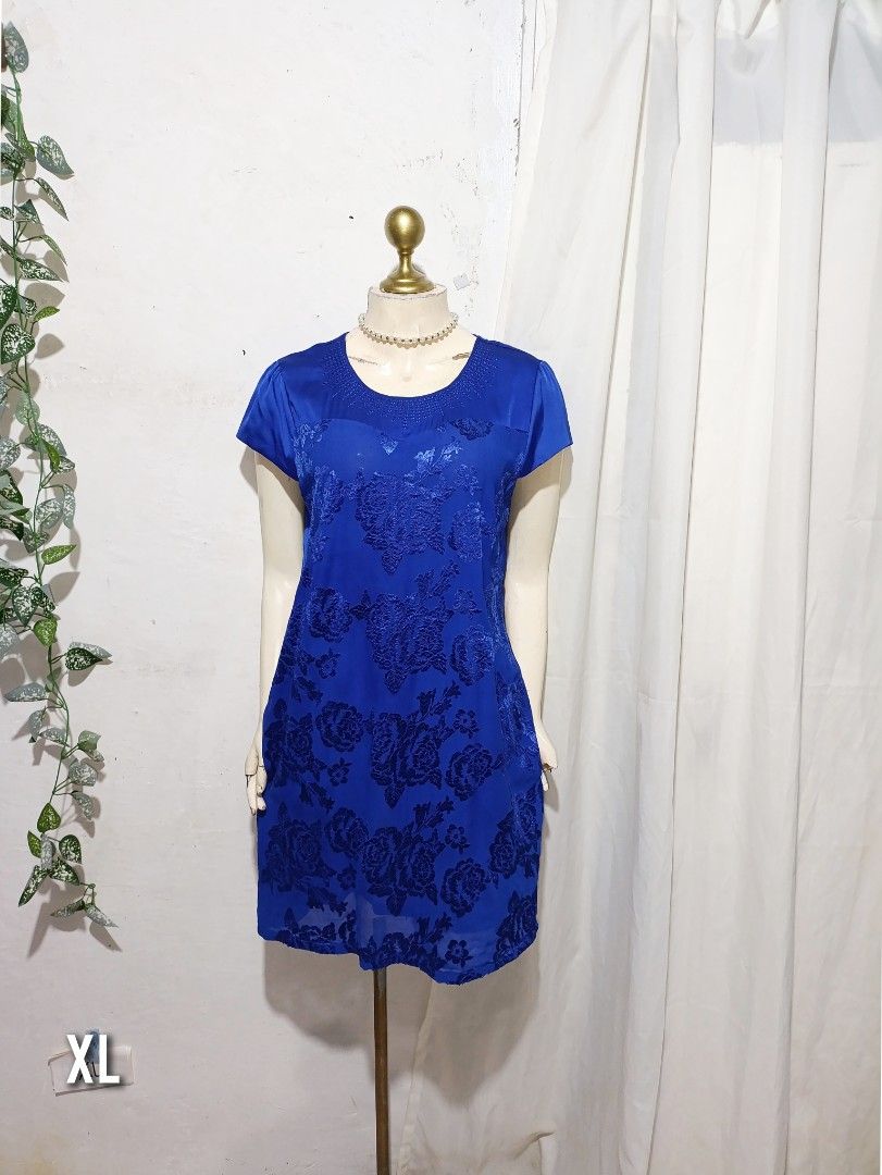 Royal blue plus size retro dress (Category: Dresses) located in Pateros City. Submitted by amj_amj (Listing ID 1467323840, Image 1). Description: .
