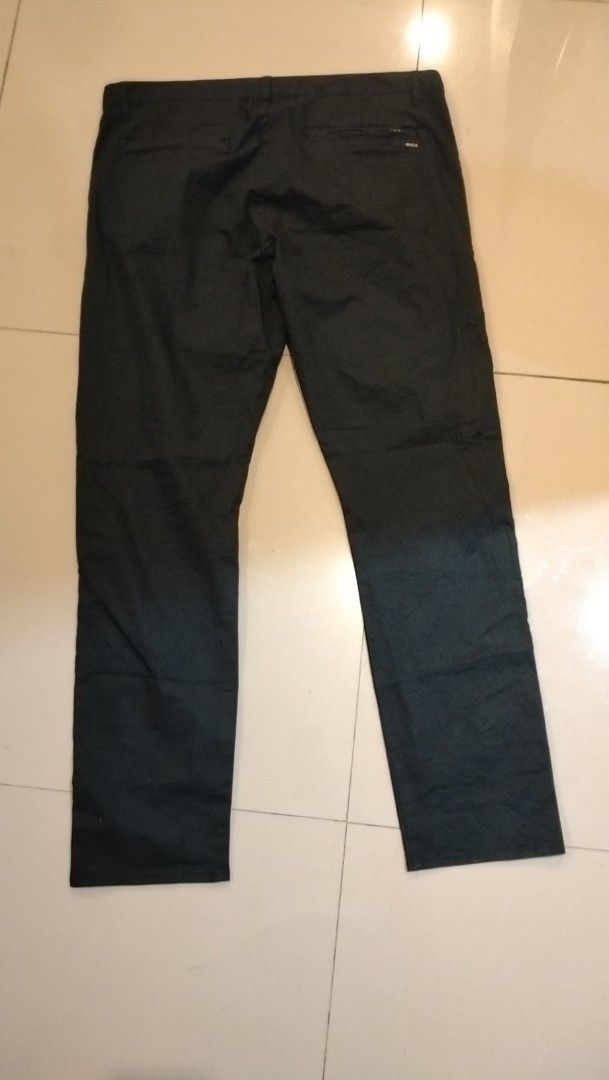 RVCA Daggers Fit Black Pants Size 38 (Category: Jeans) located in Angeles City. Submitted by mightywhale_13072f (Listing ID 1467284303, Image 2). Description: - Brand: RVCA - Model: Daggers Fit Pants - Color: Black - Size: 38 Waist.Lenght 42. - Material: 79% cotton, 17% nylon, 4% elastane (with stretch) - Closure: Standard button and zip fly - Special Detail: Zippered back pocket on the right with RVCA logo branding - Condition: Excellent / Ready