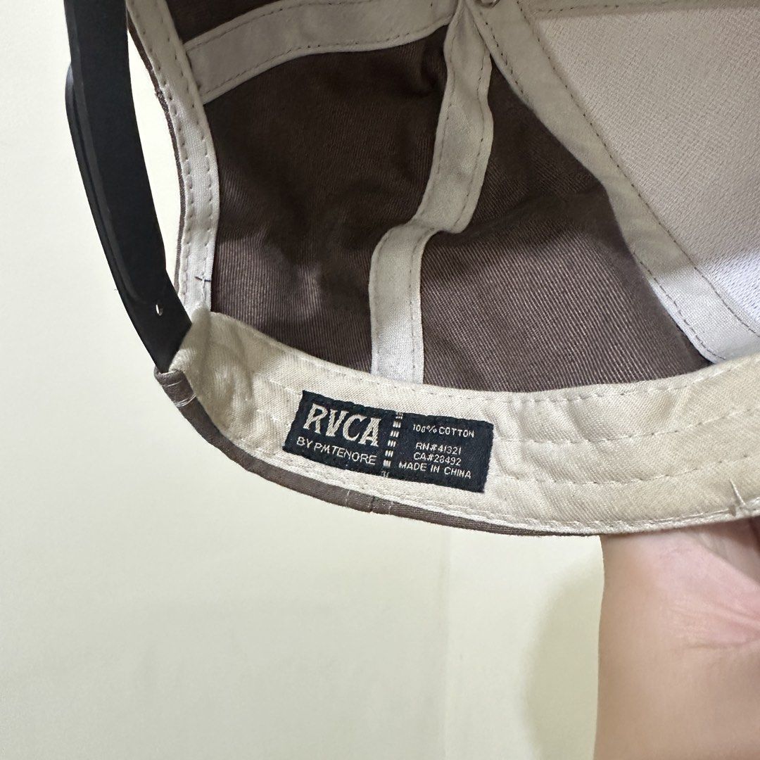 RVCA Skull Tree Patch Snapback Cap Brown (Category: Caps & Hats) located in Bulacan. Submitted by enne_123 (Listing ID 1467298058, Image 3). Description: - Brand: RVCA - Color: Brown and cream - Design: Pine trees and skull graphic patch - Material: 100% cotton - Closure: Adjustable plastic snapback - Style: Casual streetwear.