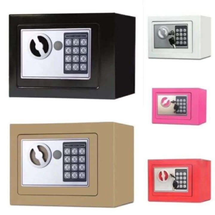 Safety vault good quality (Category: Safety Gates, Locks & Protectors) located in Manila. Submitted by joydolor (Listing ID 1467286993, Image 1). Description: safety vault.