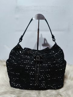 (Category: ) located in . Submitted by secondhand_shop2 (Listing ID 1467347420, Image 1). Description: .