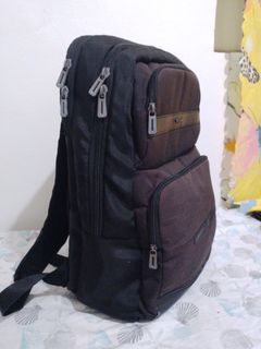 (Category: ) located in . Submitted by bestfinds_yeth0724 (Listing ID 1467301403, Image 1). Description: .